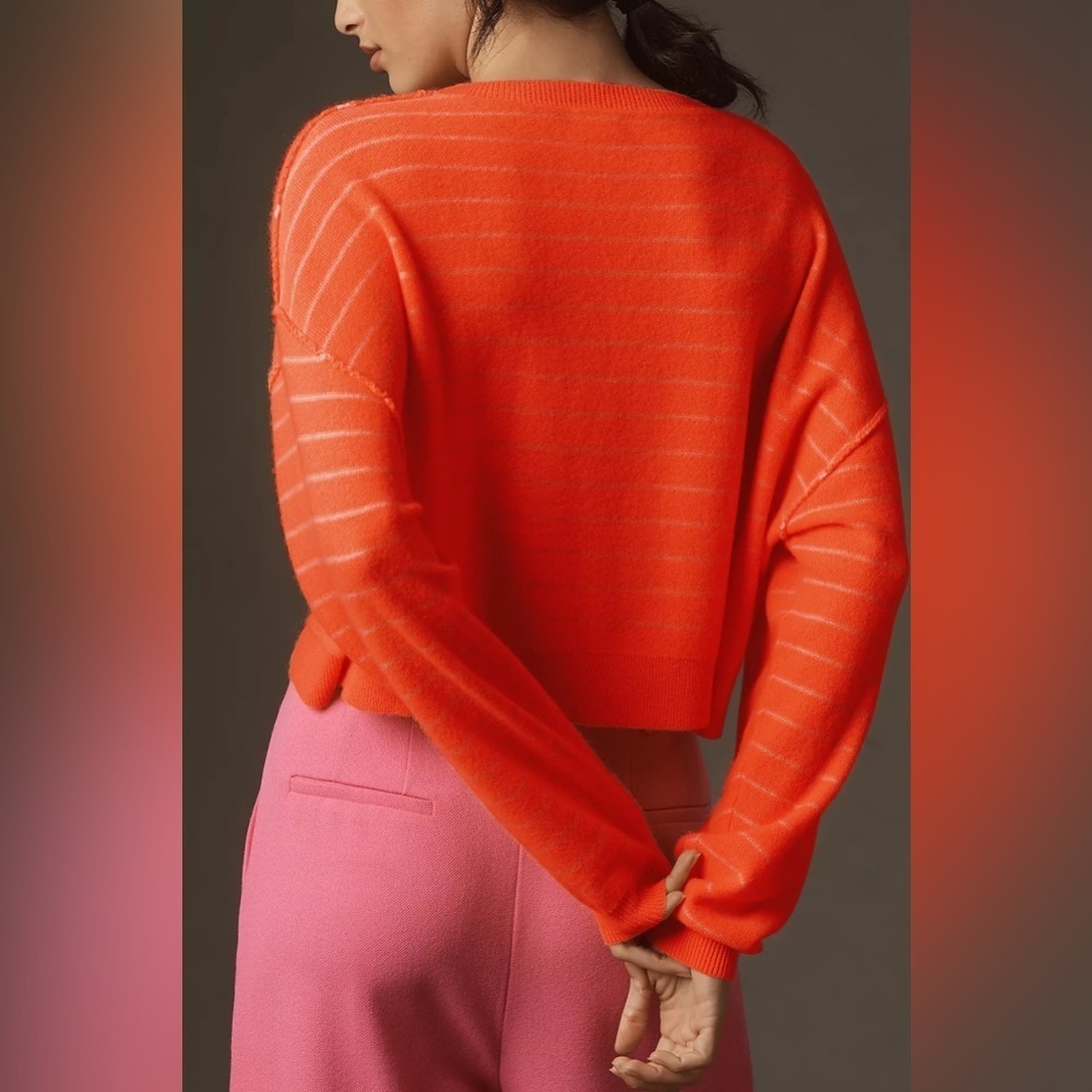 NWT The Alani Cropped Cashmere Crew-Neck Sweater by Pilcro - Picture 4 of 4